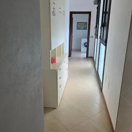 Bella Vista דירה *